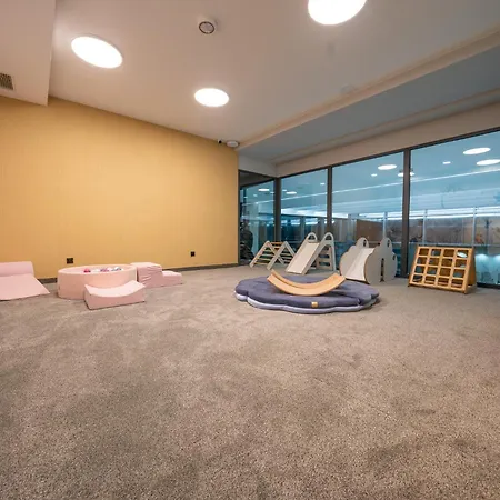 Apartament z dużym tarasem i widokiem na morze - Kompleks Hevenia Rewal Zewnętrze zdjęcie